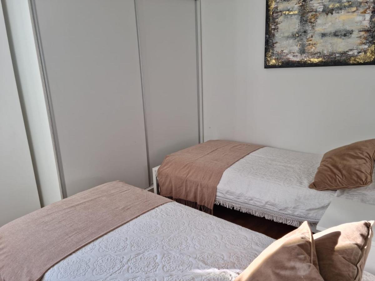 אלמאדה Guest House Ruceel Aroeira מראה חיצוני תמונה