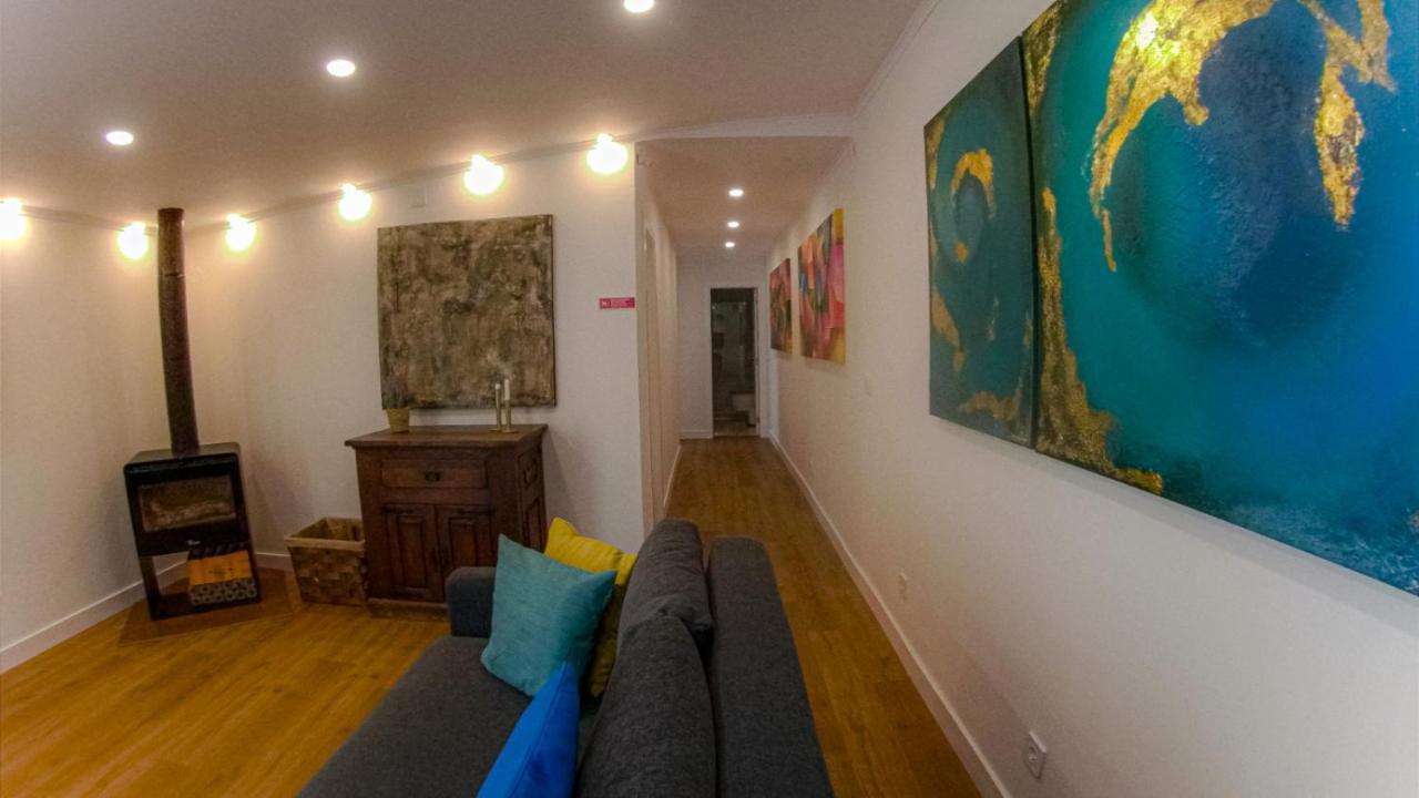 אלמאדה Guest House Ruceel Aroeira מראה חיצוני תמונה