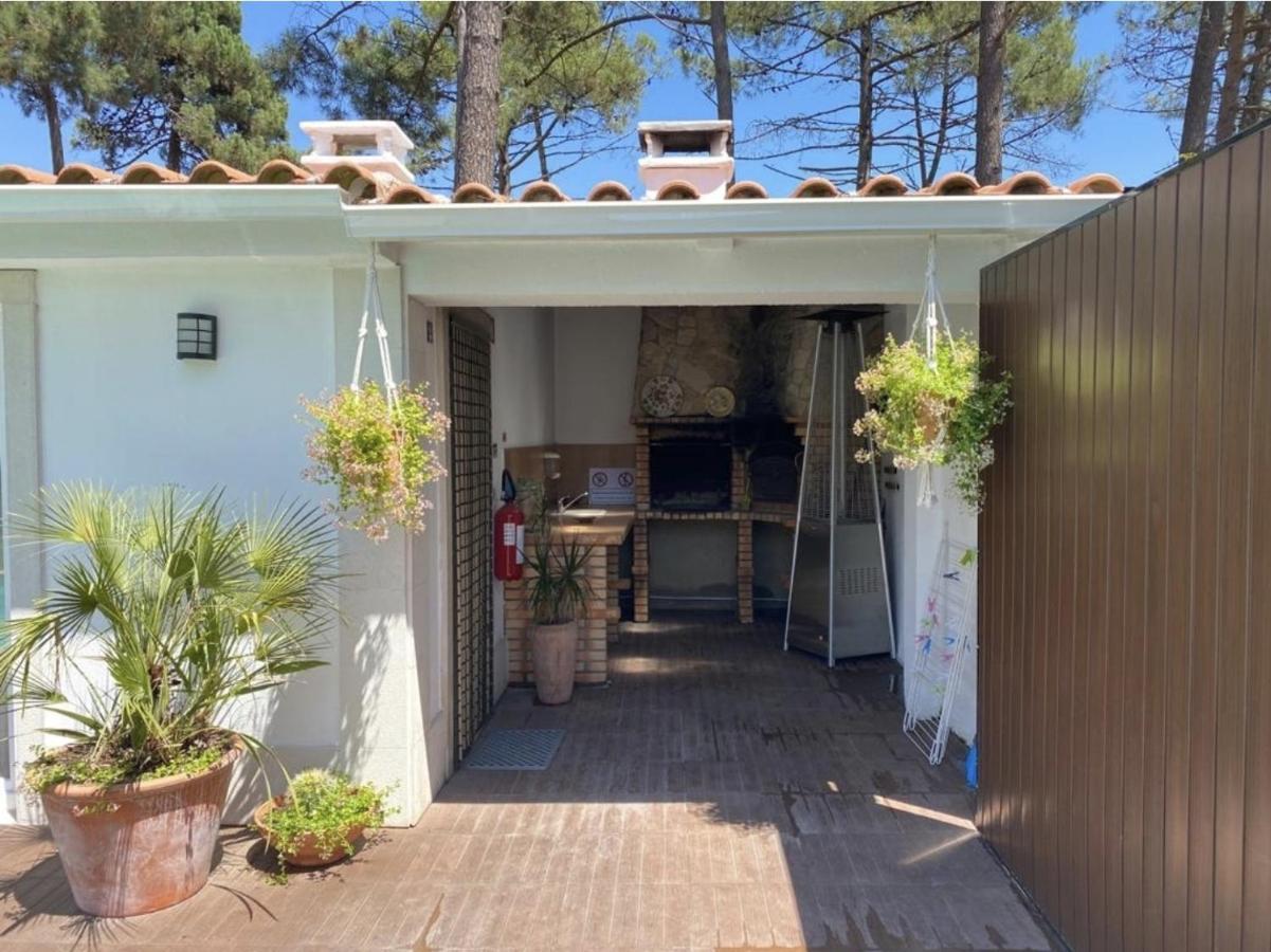 אלמאדה Guest House Ruceel Aroeira מראה חיצוני תמונה